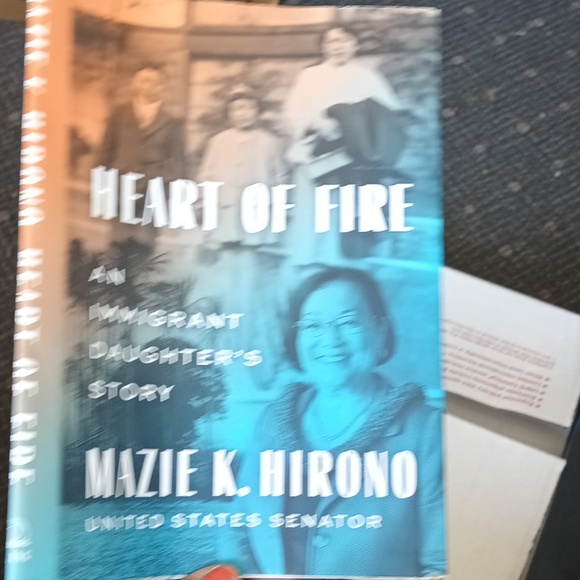 Bundle of books - Picture 9 of 10